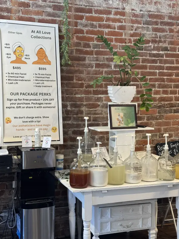 Glendora Gallery
